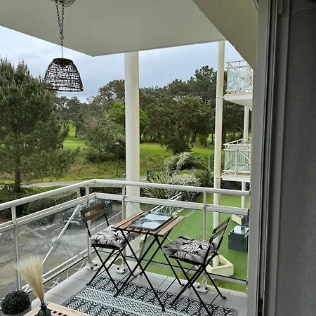 Ocean And Forest Golf *