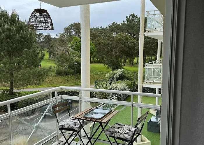 Ocean And Forest Golf *